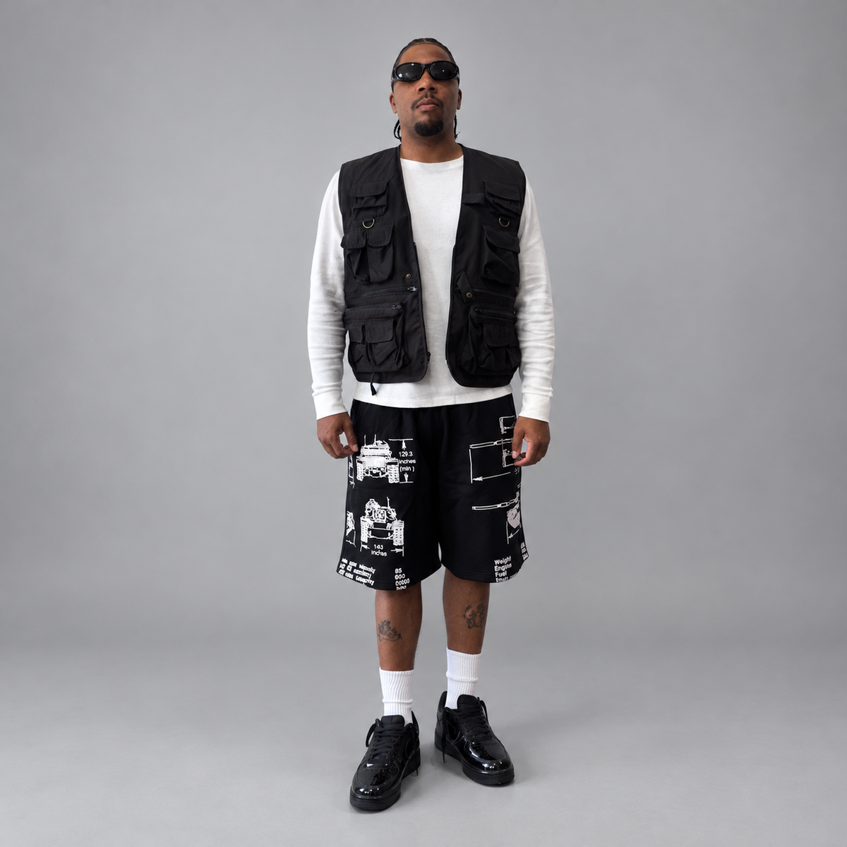 Blueprint 82 Graphic Shorts — Black