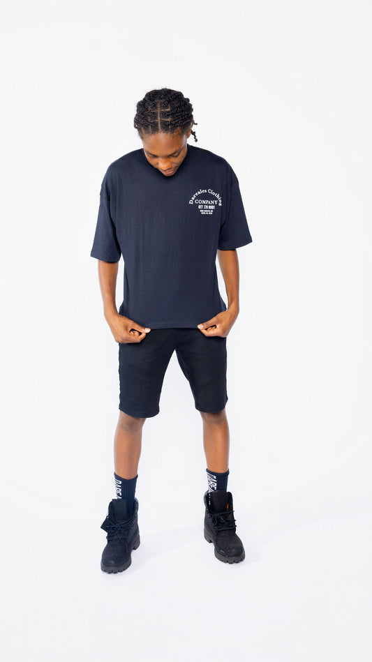 Black Tee